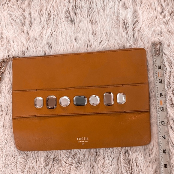 FOSSIL WRISTLET PURSE CLUTCH EXCELLENT CONDITION LEATHER JEWELED TAN - Picture 8 of 8